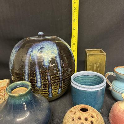 16 Ceramic Vessels, Some Signed (BS-TF)