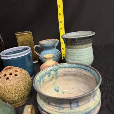 16 Ceramic Vessels, Some Signed (BS-TF)