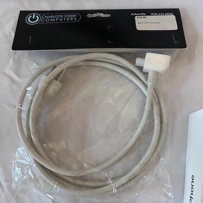 Apple Accessories (O-BB)