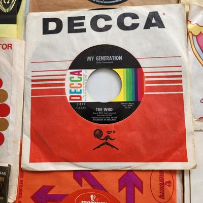 Lot of 35 Vinyl Records 45 rpm Jukebox the Hollies Who ,The Guess Who