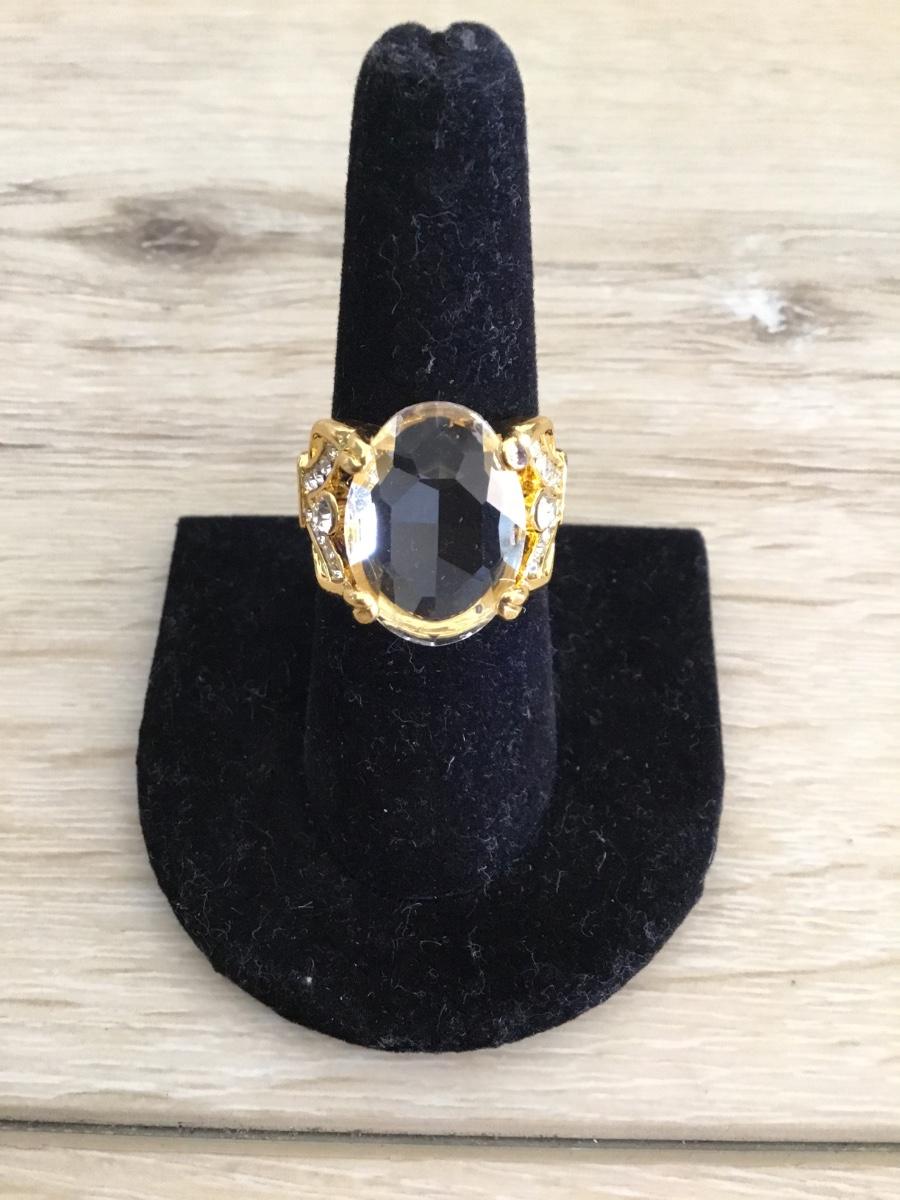 Beautiful, gold tone, clear, rhinestone statement rings | EstateSales.org