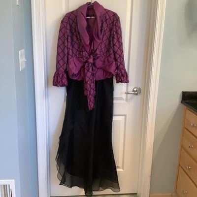 418 Samuel Dong & Kay Unger 2pc Outfits