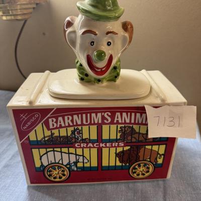 Barnum’s animal cracker cookie jar
