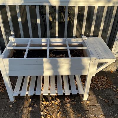 447 White 2 Tier Garden Table