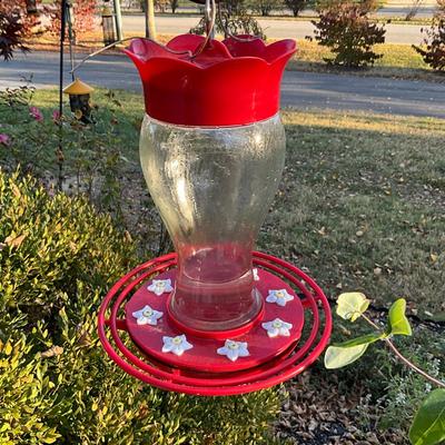 449 Shepards Hook w/ Hummingbird Feeder