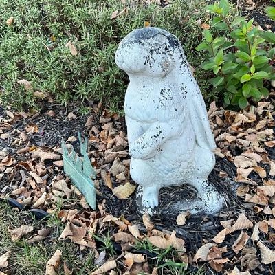 453 Concrete Bunny Statue w/ Bunnies Crossing Sign
