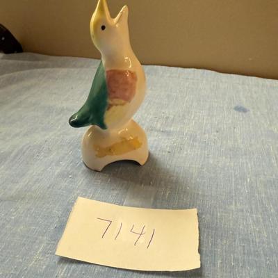 Early American pie bird