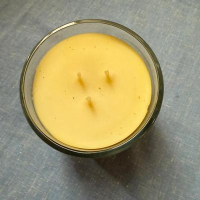 Holiday cookies candle