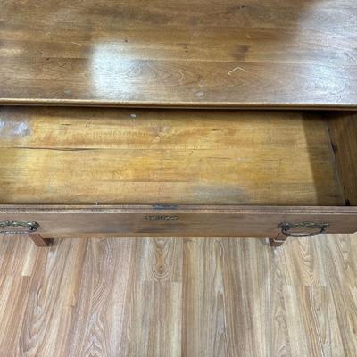 Antique 3 drawer dresser