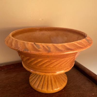 Haeger USA gold color plant pot