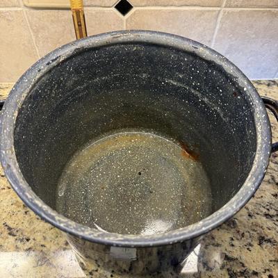 Double boiler enamel pot
