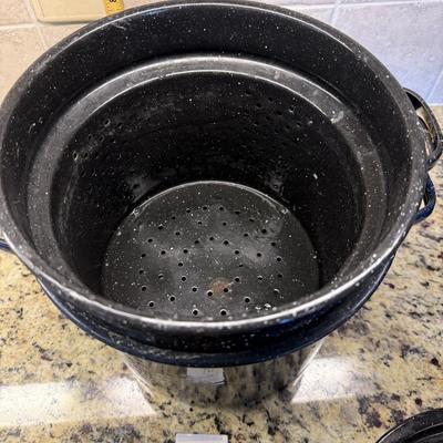 Double boiler enamel pot