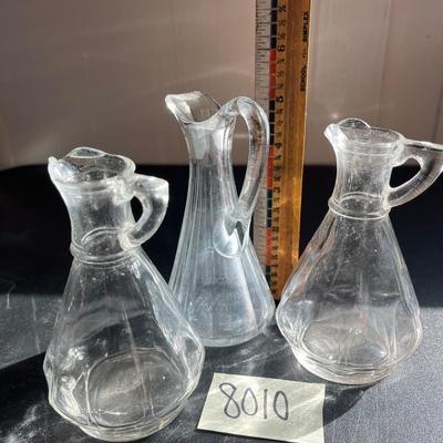 Set of 3 cruets
