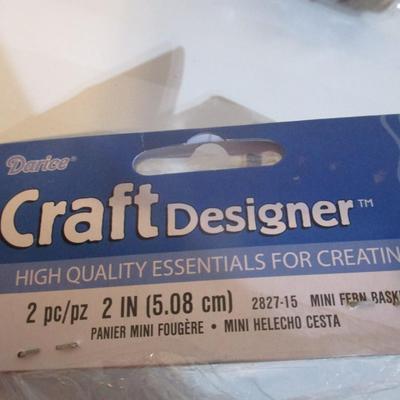 New - Darice Crafts Timeless Minis Wooden Furniture Choice HH/II (See All Pictures)