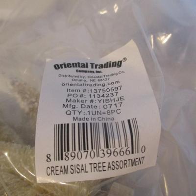 New In The Package Oriental Trading Silver Sisal Trees Assortment Choice OO