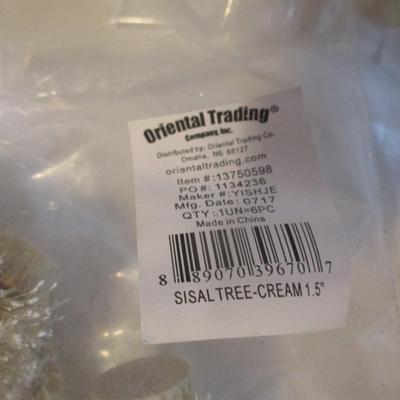 New In The Package Oriental Trading Silver Sisal Trees Assortment Choice PP