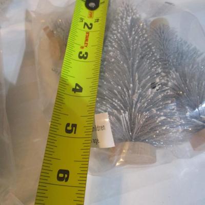 New In The Package Oriental Trading Silver Sisal Trees Assortment Choice PP