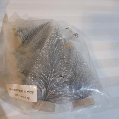 New In The Package Oriental Trading Silver Sisal Trees Assortment Choice PP