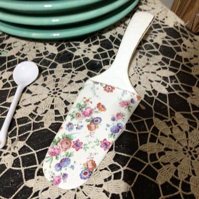Great Pottery Utensils, Divided Plates, and Garvy Boat.