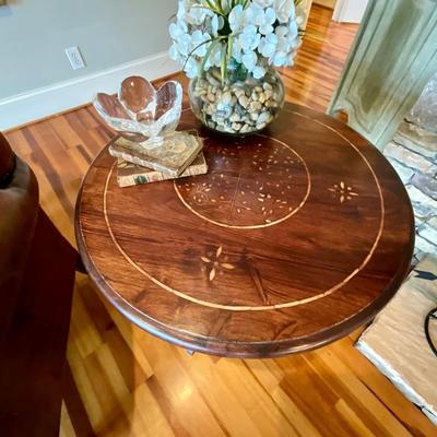 Mahogany Pedestal Side Table