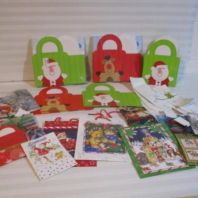 Holiday Gift Boxes & Bags Choice VV