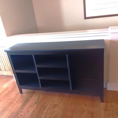 3 SECTION SHELVING UNIT W/ADJUSTABLE SHELVES