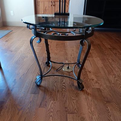 WROUGHT IRON WITH BEVELED GLASS TOP SIDE TABLE PLUS LAMP