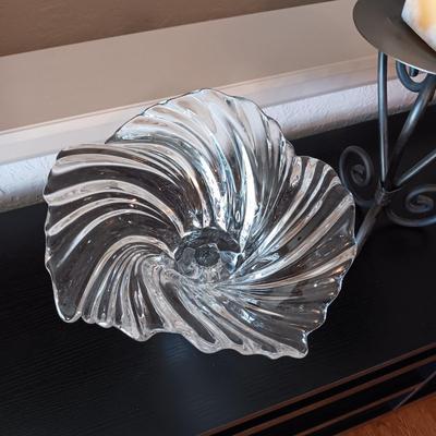 MIKASA BELLE EPOQUE CRYSTAL CENTERPIECE BOWL & IRON CANDLE HOLDER