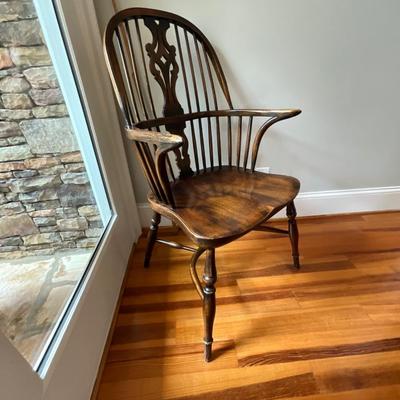 Century Antique English Windsor Chair