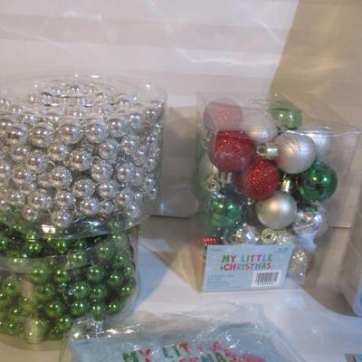 28 - New In The Package Blush Boxed Basics Beads & My Little Christmas Ornaments Choice YY/ZZ (See All Pictures)