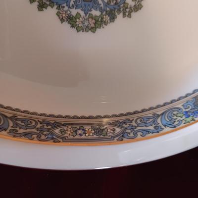 TRULY STUNNING LENOX PRESIDENTIAL COLLECTION "AUTUMN" SERVING DISH AND 2 SERVING BOWLS