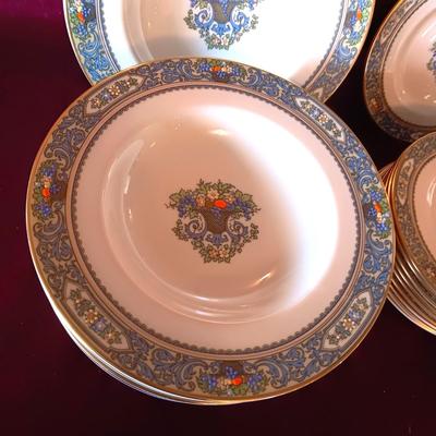 TRULY STUNNING LENOX PRESIDENTIAL COLLECTION "AUTUMN" 10 BOWLS AND 10 BREAD PLATES