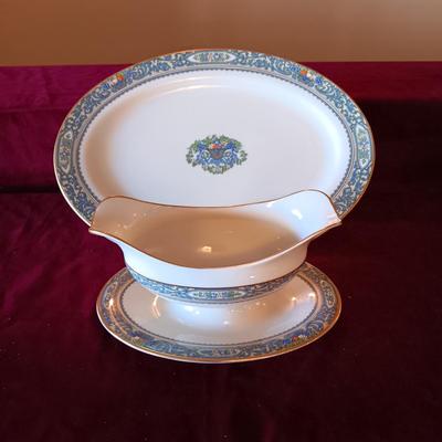 TRULY STUNNING LENOX PRESIDENTIAL COLLECTION "AUTUMN" PLATTER AND GRAVY BOAT