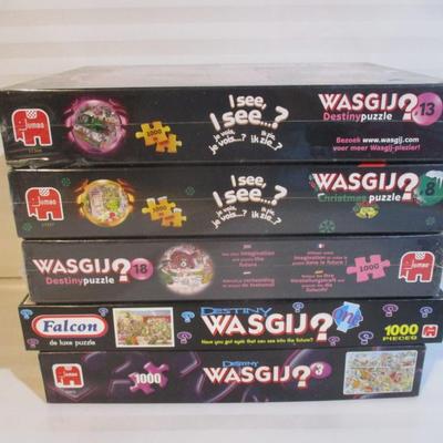 Sealed - Jumbo & Falcon WASGIJ? Puzzles Choice 6