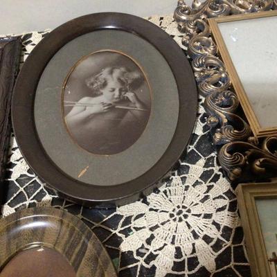 Vintage Small Picture Lot