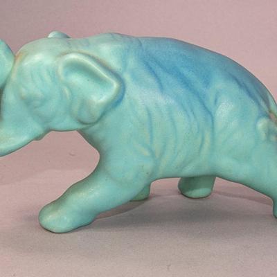 EARLY 1900S VAN BRIGGLE MING FINISH ELEPHANT