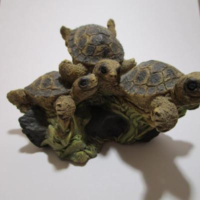 Stone Critter, 3 Water Turtles in the Reeds