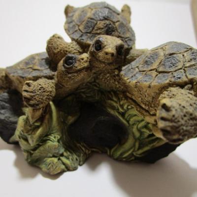 Stone Critter, 3 Water Turtles in the Reeds