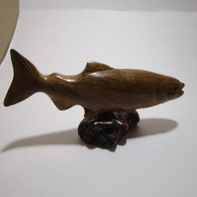 Myrtle wood hand-carved fish