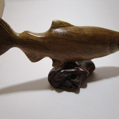 Myrtle wood hand-carved fish