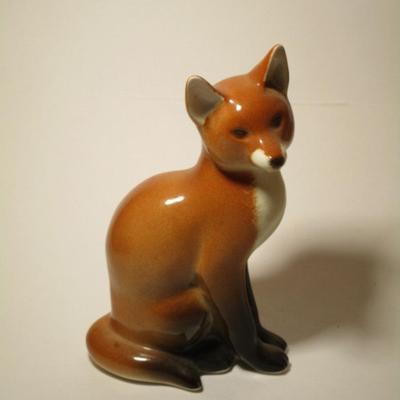 Lomonosov Imperial Porcelain Fox