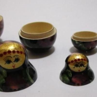 Matryoskha Russian Nesting dolls