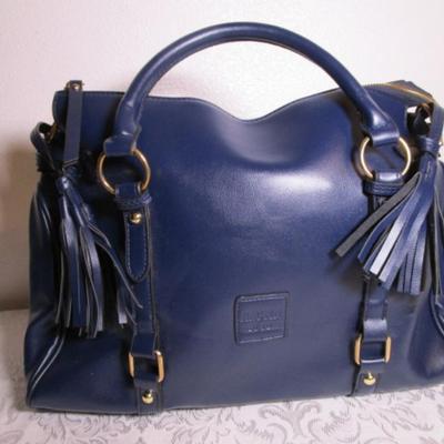 Jing Pin, Pi Ju handbag