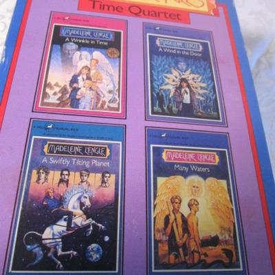 Set of 4 children's books