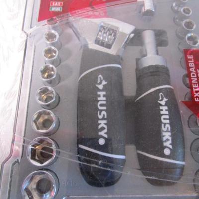 Husky 46-piece stubby combination wrench & socket set