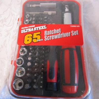 Ultra tough, ultra steel 65-piece ratchet & screwdriver set