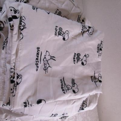 Snoopy sheets, queen size