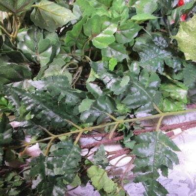 3 Holly garlands, various greenery for décor