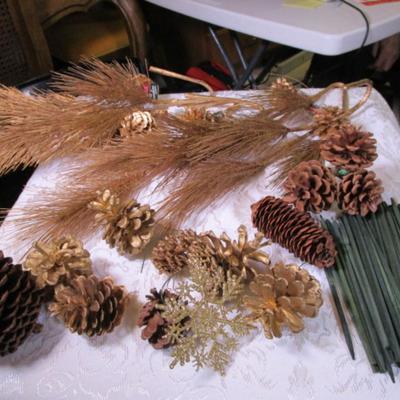 Pinecone assortment & pick sticks