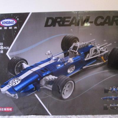 Xingbao Dream Car Model XB-03022 (like Legos)